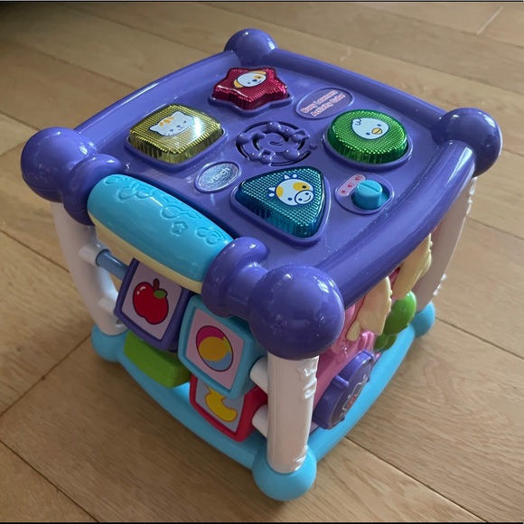 VTech Busy Learners Activity Cube, Purple - Picture 1 of 1